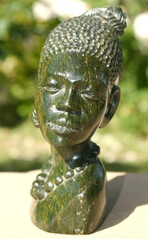 Lovely Verdite Woman by Dliwayo