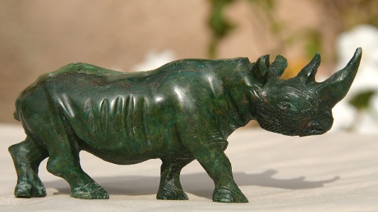 Small Verdite Rhino